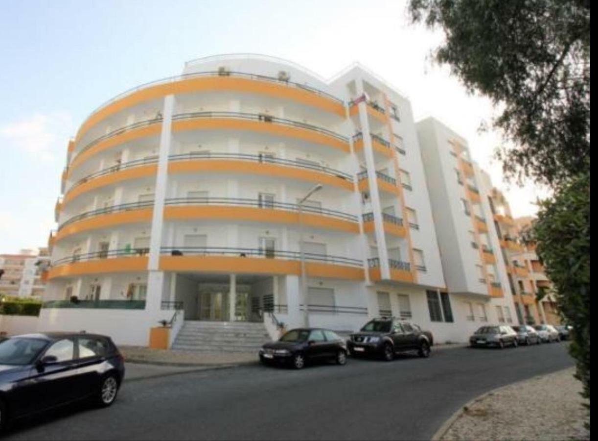Quiet Apartment Overlooking The Swimming Pool Armação de Pêra Exterior foto